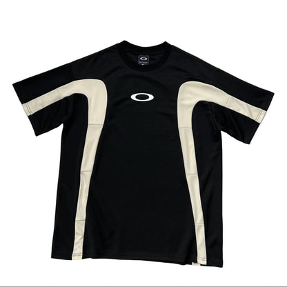 Black / White Oakley T-Shirt