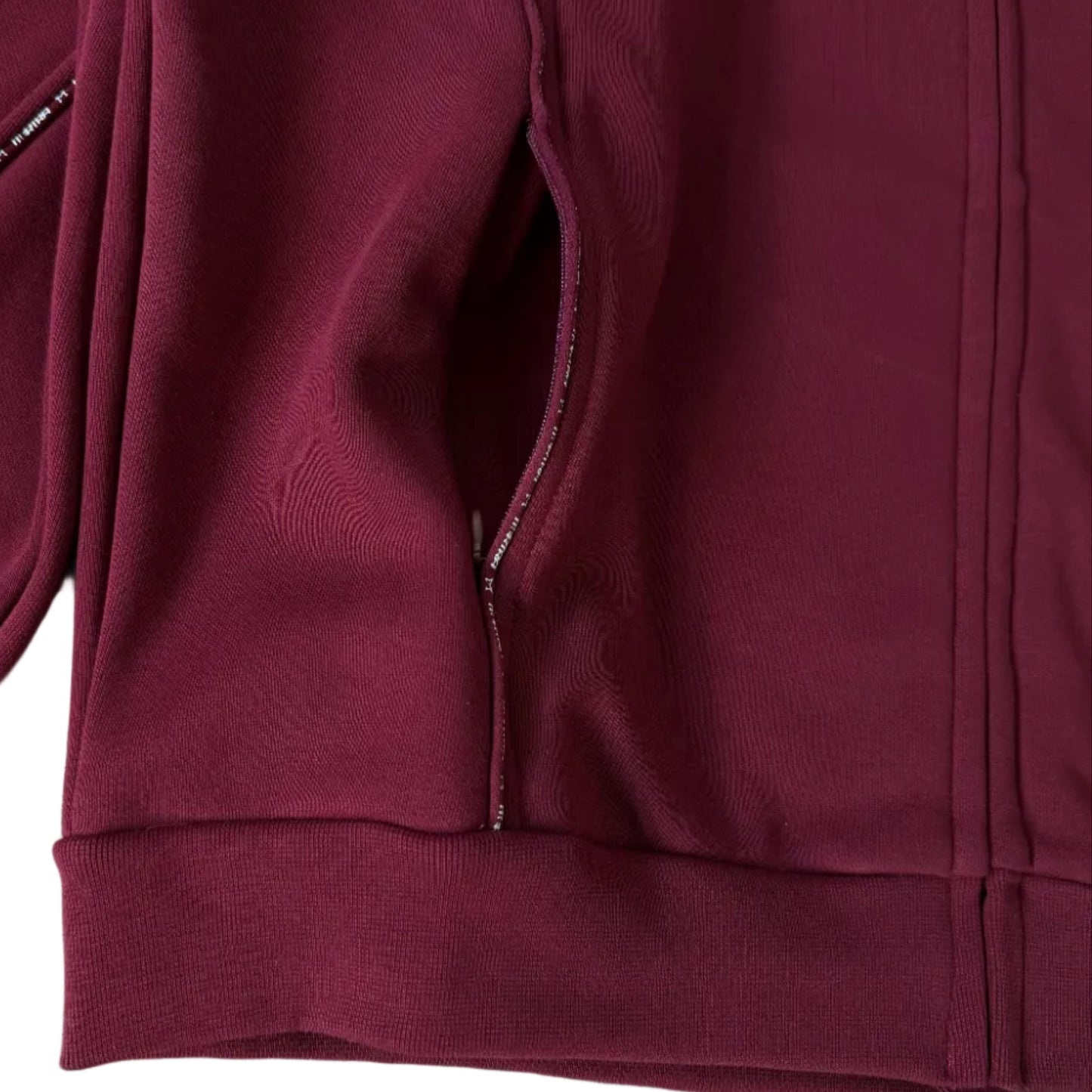 Piping Hood (Red)